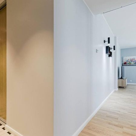 Central Apartments, Quiet With Free Parking And Ac. Tallinn Bagian luar foto